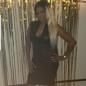 Meet your Posher, Crystal